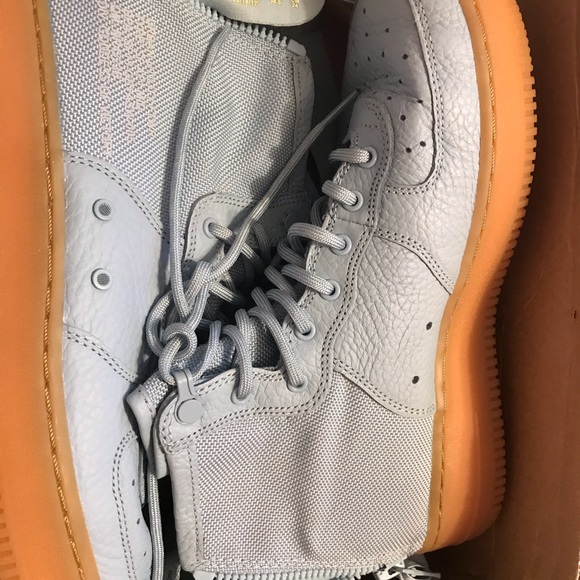 Nike SF AF1 Mid Sneakers - Picture 4 of 8